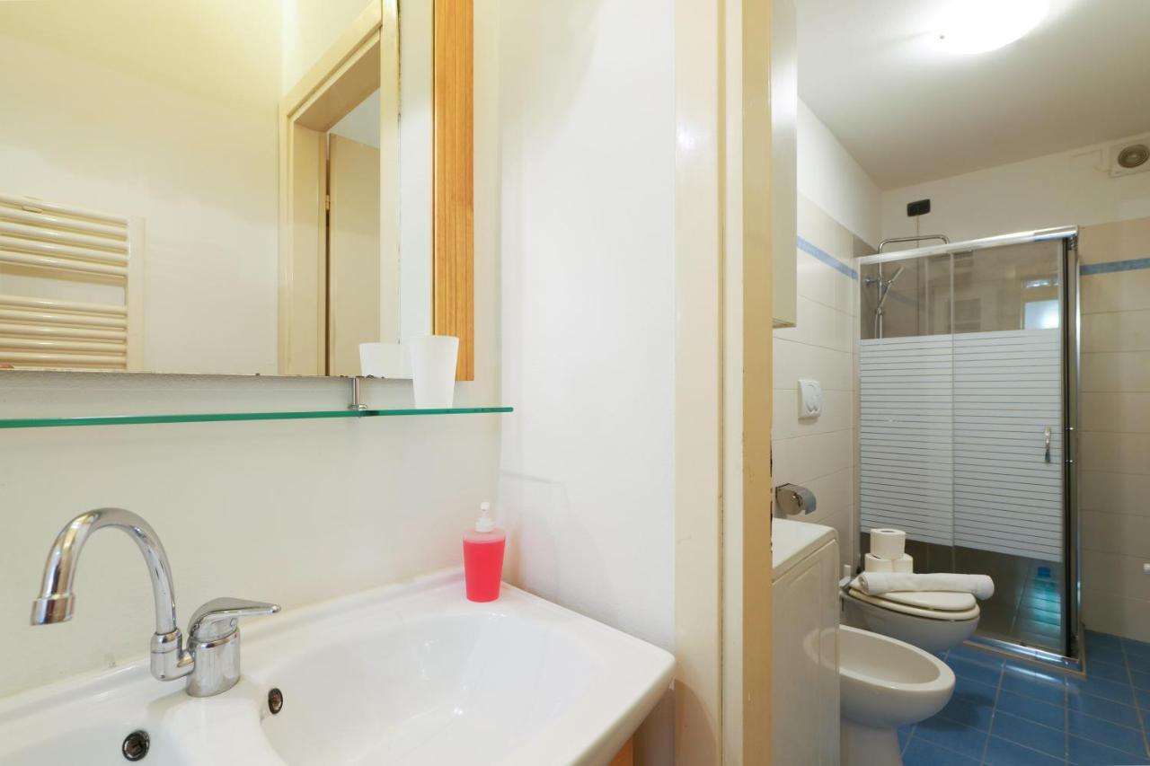 Appartement Primopiano - Pellegrino Rossi B à Milan Extérieur photo